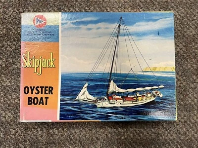 + Pyro Plastics Skipjack Oyster Boat Plástico Modelo Kit 269 Foto 1 de 4