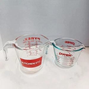 Pyrex - 2 Stck. (1, 2 Tassen) rote Buchstaben MESSBECHER Set - Bild 1 von 6