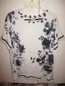CHICO'S WHITE SHORT SLEEVE T-SHIRT BLUE FLOWERS & STRIPES ON BACK SZ 3 (XL) - Picture 1 of 6