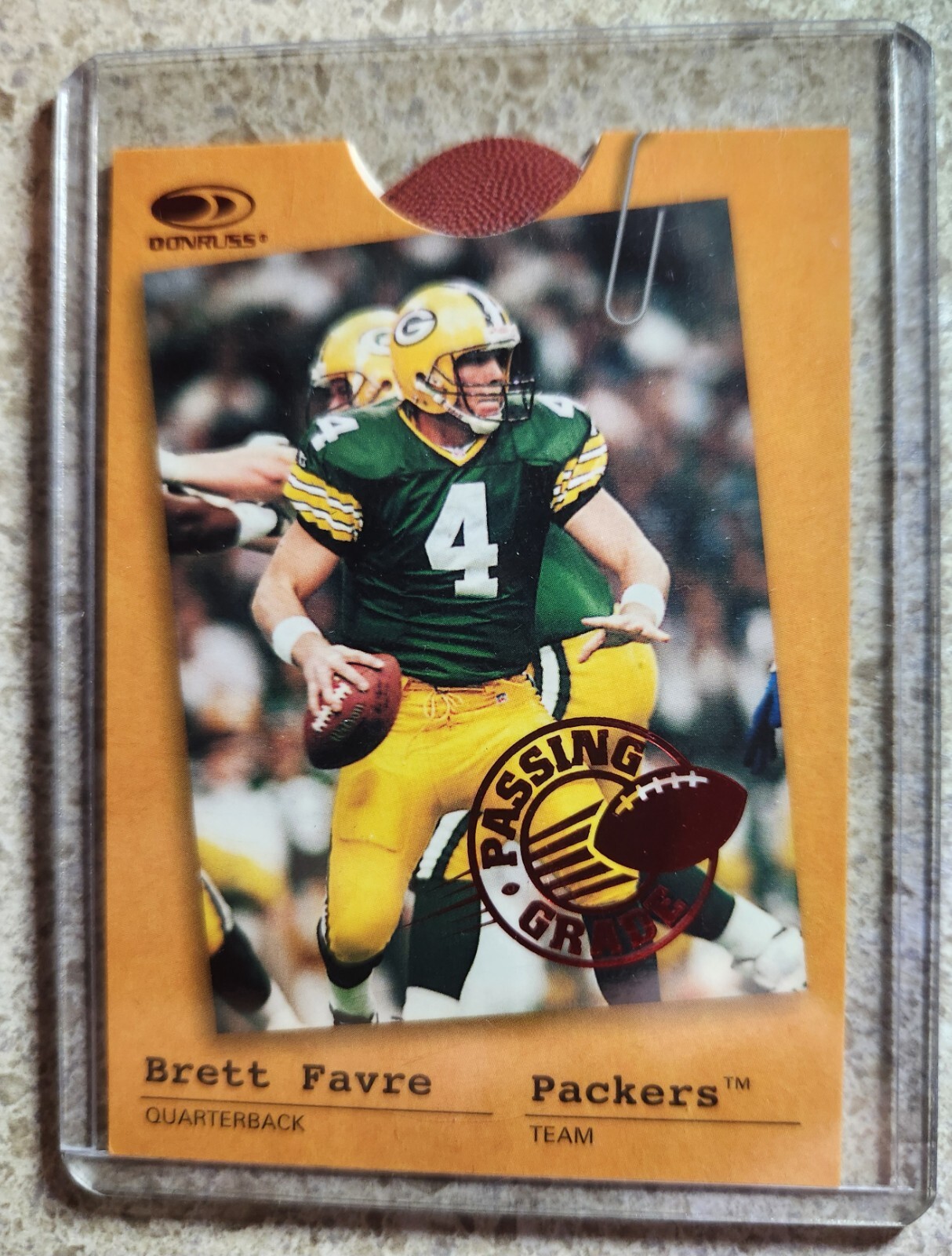 1997 Donruss Passing Grade Green Bay Packers Football Card #12 Brett Favre /3000