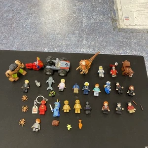 Lego Minifigures bulk lot - assorted minifigures Bundle - - Picture 1 of 5