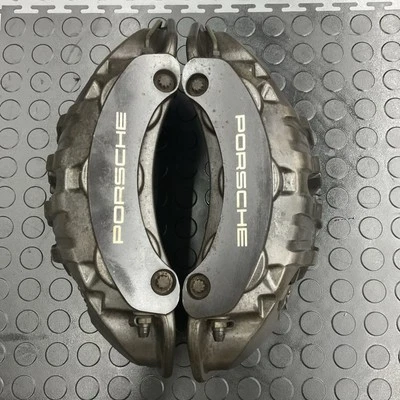 2015-2018 PORSCHE CAYENNE PINZA DE FRENO DELANTERA BREMBO IZQUIERDA DERECHA JUEGO DE PARES OEM Foto 1 de 4