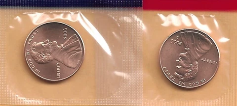 2006-P&D UNCIRCULATED LINCOLN MEMORIAL CENT IN MINT SET CELLO (2 COINS) Cover