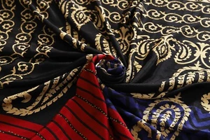 Black Paisley Printed Vintage Silk Saree Craft Dress Making Sari Fabric Art - Picture 1 of 3