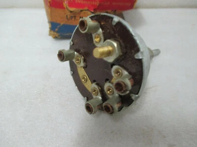 Interruptor de lámpara de cabeza Mopar NOS 1949 Plymouth Dodge Deluxe Spec Deluxe 6 voltios 1300600 Foto 1 de 2