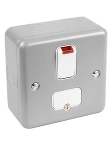 MK Metal Clad 13A DP Switched Connection Unit With Neon & Backplate included - Bild 1 von 1