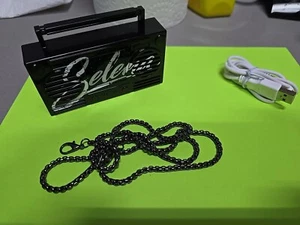 Selena X Bumpboxx Micro Boom LE NUOVO - Foto 1 di 2