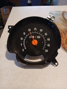OEM 1973 - 1980 Chevy K10 K5 Truck Blazer Suburban Tach Tachometer RPM Gauge - Bild 1 von 4