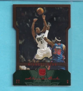 2004-05 SkyBox LE 50 #45 Michael Redd DIE CUT SP #5/50 RARE RED - Bild 1 von 2