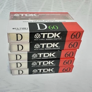 TDK D60 Fünf (5) 60 Minuten Audio Bänder High Output Fabrikversiegelt Neu - Bild 1 von 3