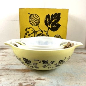 Vintage Pyrex Stachelbeere Gelb Aschenputtel Schüssel Set mit Original Box - MCM - Bild 1 von 20