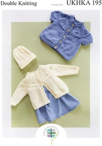 UKHKA 195 Baby Strickjacken & Hut Strickmuster in DK 31-56 cm (12-22") - Bild 1 von 3