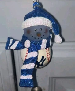 New York Yankees Christmas Ornament 2005 Snowman Baseball Collectible - Picture 1 of 7