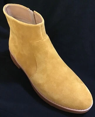 FITFLOP MARIA 绒面革拉链踝靴穆斯塔德(金色)7 码 — 第 1/4 张图片