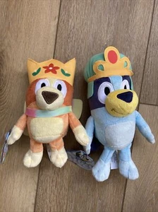 Menge 2 - Prinzessin Bluey und Queen Bingo 8 Zoll Royalty Plüsch Set - Brandneu - Bild 1 von 7