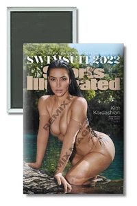 2022 Kim Kardashian Sports Illustrated Swimsuit Edition Cover 2" x 3" Magnet - Foto 1 di 3