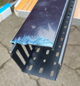 BETADUCT 75mm x 75mm Closed 2 X 1 Metre Lengths Black Cable Tidy Trunking 1M 2M - Picture 1 of 5