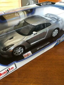 1/18 Maisto 2009 model Nissan GT-R silver metallic - Picture 1 of 6