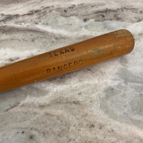 Vintage MLB TEXAS RANGERS   17 3/4"  MINI  BASEBALL WOOD BAT SOUVENIR Cover