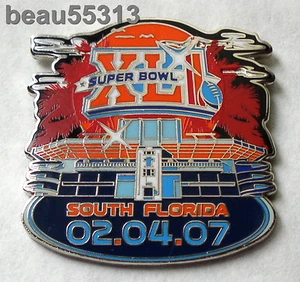 2007 XXI SUPER BOWL CHICAGO BEARS-INDIANAPOLIS COLTS VEST JACKET HAT TAC PIN - Picture 1 of 1