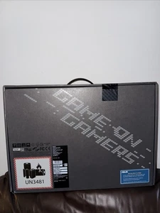 ASUS ROG Strix Scar 18" RTX 5090 Intel Ultra 9 275HX 32GB Ram 2TB - Picture 1 of 3