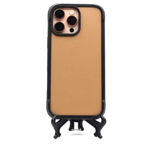 Custodia Nomad robusta per iPhone 16 Pro Max - sabbia - Foto 1 di 13