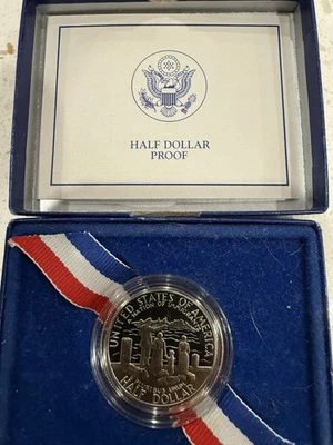 1986-S Statue of Liberty Commemorative Half Dollar Proof w/COA - Image 1 of 4