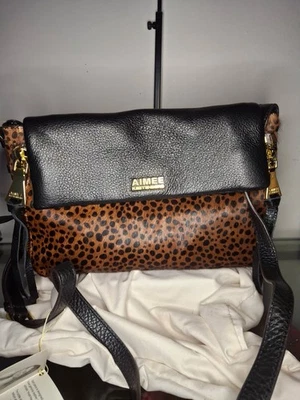 Bolso Bandolera Aimee Kestenberg Cuero y Pelo de Becerro Negro Solapa Estampado Leopardo Foto 1 de 4