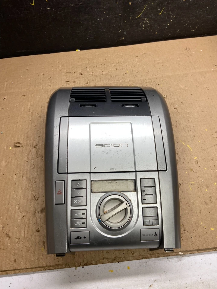 Scion TC 2005-2010 calentador de aire acondicionado control de clima bisel tablero OEM T8672 DG Foto 1 de 4