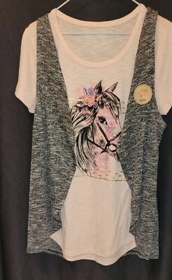 NUEVO CON ETIQUETAS NIÑAS TALLA 12, ROSA, CAMISA CABALLO MUDD CON CHALECO BLANCO Y NEGRO EXTRAÍBLE Foto 1 de 4