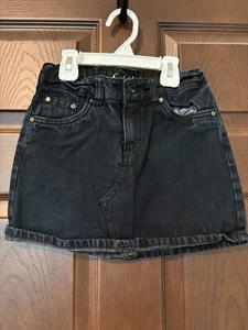 LEVI 'S Jean Skirt Girls Size 8 Black Adjustable Waist - Picture 1 of 4