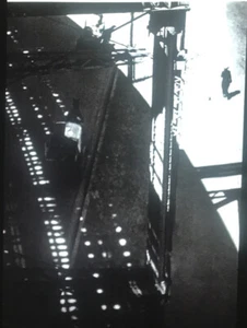 Paul Strand “Under The El New York” American Modern Photography 35mm Art Slide - Picture 1 of 4
