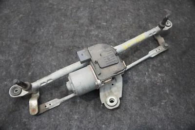 Front Windshield Wiper Motor Linkage 68313756AA OEM Alfa Romeo Giulia 2017 - Image 1 of 4