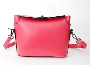 Brandneu Damen Echtleder Crossbody/Schulter Abdeckung Stil Handtasche Rose Rosa - Bild 1 von 11