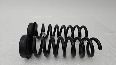 2012-2018 BMW F30 335i RWD par de molas helicoidais traseiras laterais esquerda e direita fabricante de equipamento original - Imagem 1 de 4