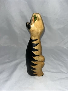 Vintage Volkskunst geschnitzte bemalte gestreifte Holzkatze 8 cm Art Deco 80er - Bild 1 von 10
