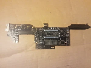 MacBook Pro 13" A1708 2017 Logic Board Intel i5 2.3GHz 8GB 820-00840-A,PARTS - Picture 1 of 10