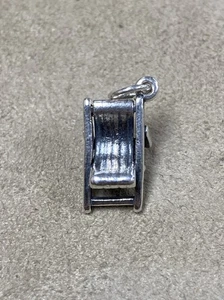 James Avery Strand Rasen Stuhl Charm Sterlingsilber im Ruhestand - Bild 1 von 7