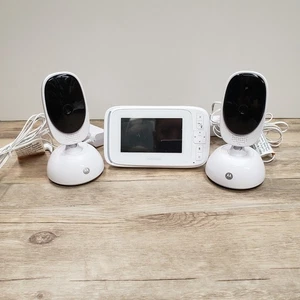 Motorola BLISS54-2 Color 4.3" Video Baby Monitor 2 Camera Set*Tested* - Picture 1 of 11