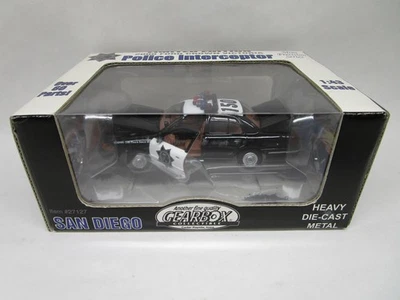 Gearbox 2000 Ford Crown Victoria Diecast 1:43 Scale San Diego Sheriff - Image 1 of 4