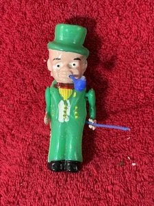VINTAGE RARE CELLULOID MAN Green Suit, Top hat, Pipe, Cane 4.75” Leprechaun - Picture 1 of 4