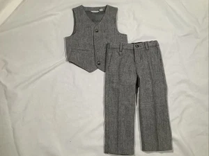 2T Fancy Grey Vest And Grey Pants Combo - Picture 1 of 2