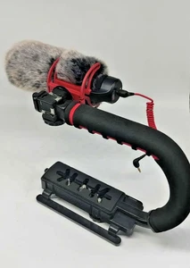Rode Videomic Go Mikrofon, plus Zeadio Video Action stabilisierender Griff Griff - Bild 1 von 6