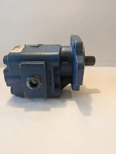 NEW GENUINE PERMCO PK11NPT Y770 HYDRAULIC PUMP OEM - Picture 1 of 12