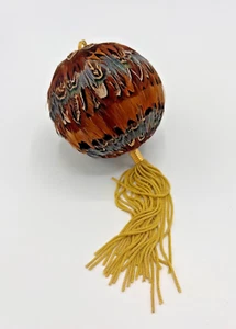 Metropolitan Museum of Art Vintage Feather BALL with Tassel Christmas Ornament - Picture 1 of 4