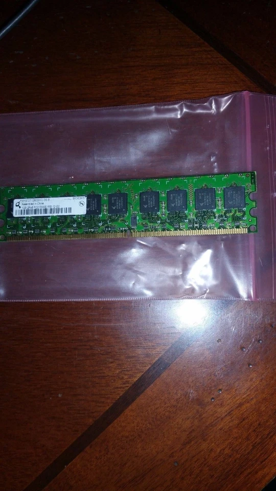 4GB 4X 1GB DDR2 DDR PC2  PC2-5300E DDR2-667 5300 667 ECC UNBUFFERED   2RX8 64X8 - Image 1 of 1