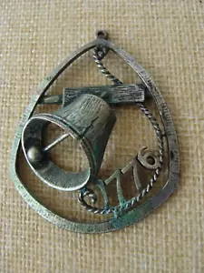 VTG 1976 Liberty Bell Silvertone Pewter Ornament Holiday Collectible - Picture 1 of 5