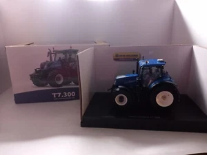 UNIVERSAL HOBBIES 6604 New Holland Tractor *LAST ONE* - Picture 1 of 2