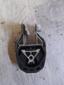 FORD FOCUS C-MAX LX MPV 5 Door 2003-2007 1798 GEARBOX MOUNT - REAR - Picture 1 of 2