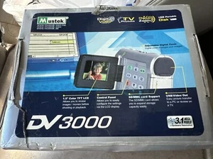 Mustek DV-3000 Handheld MPEG4 Camcorder Silver - Picture 1 of 7